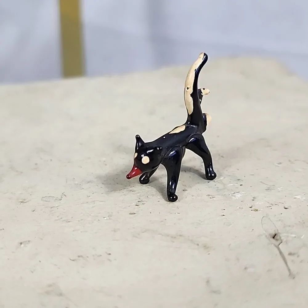 Vintage Miniature Glass Skunk Figurine